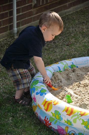 Downsized Image [Carters3rdBday-03.JPG - 5386kB]