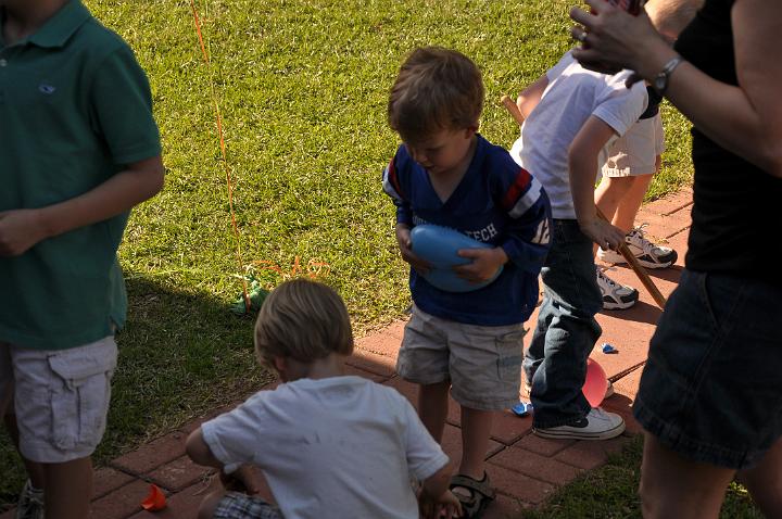 Downsized Image [Carters3rdBday-11.JPG - 6220kB]