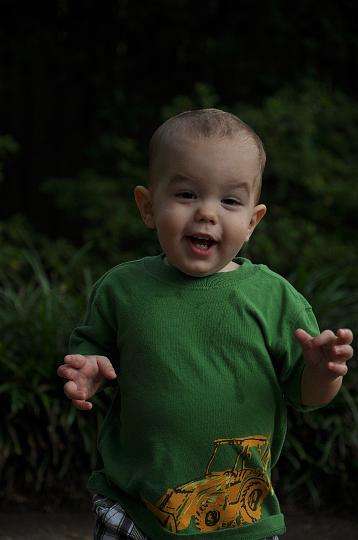 Downsized Image [JDwalking-05.JPG - 4115kB]